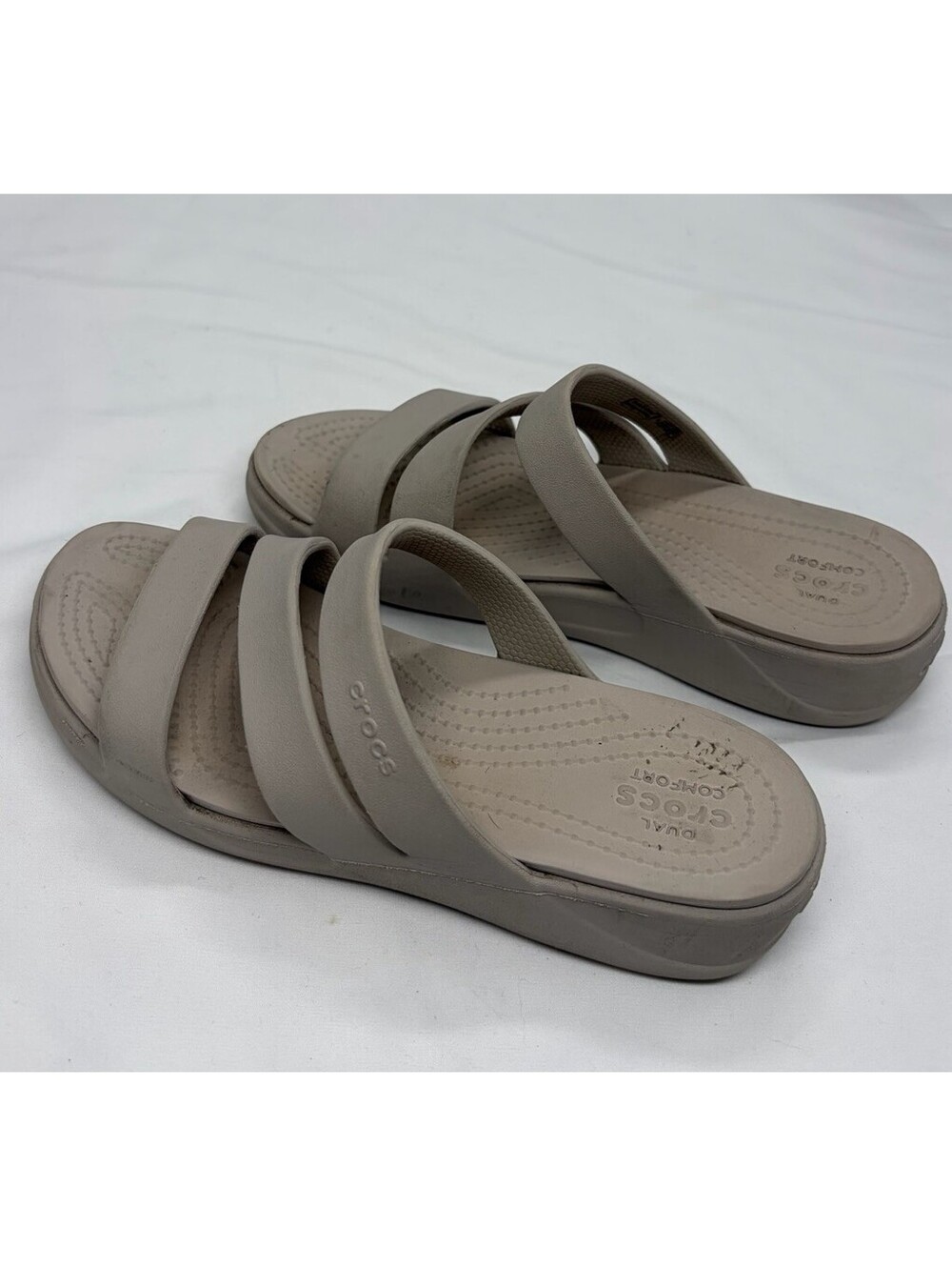 Crocs Patricia II Womens W7 Khaki Taupe Croslite Comfort Wedge Slide Sandals